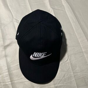 EUC Toddler Nike Black Baseball Cap
